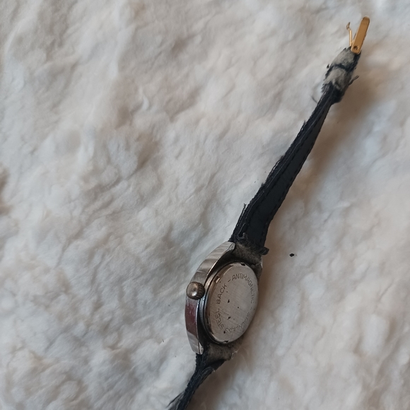 Roleit quartz Watch vintage black leather band gold tone stainless steel 17rubis - Picture 6 of 9